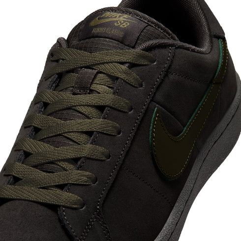 Tennis Classic (Deep Pewter/Medium Olive)