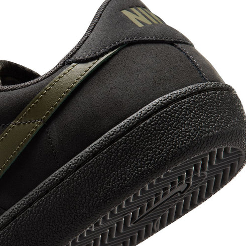 Tennis Classic (Deep Pewter/Medium Olive)