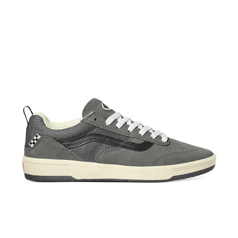 Zahba (Grey/Black) right side view