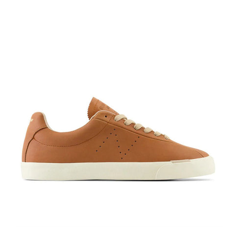 Numeric 22 Brown/White colorway right side sneaker