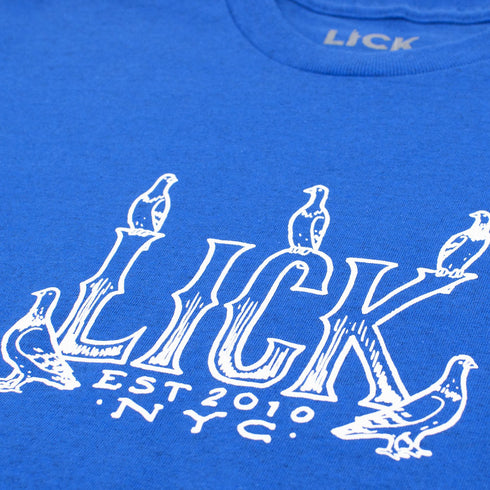 pigeons tee antique royal detail