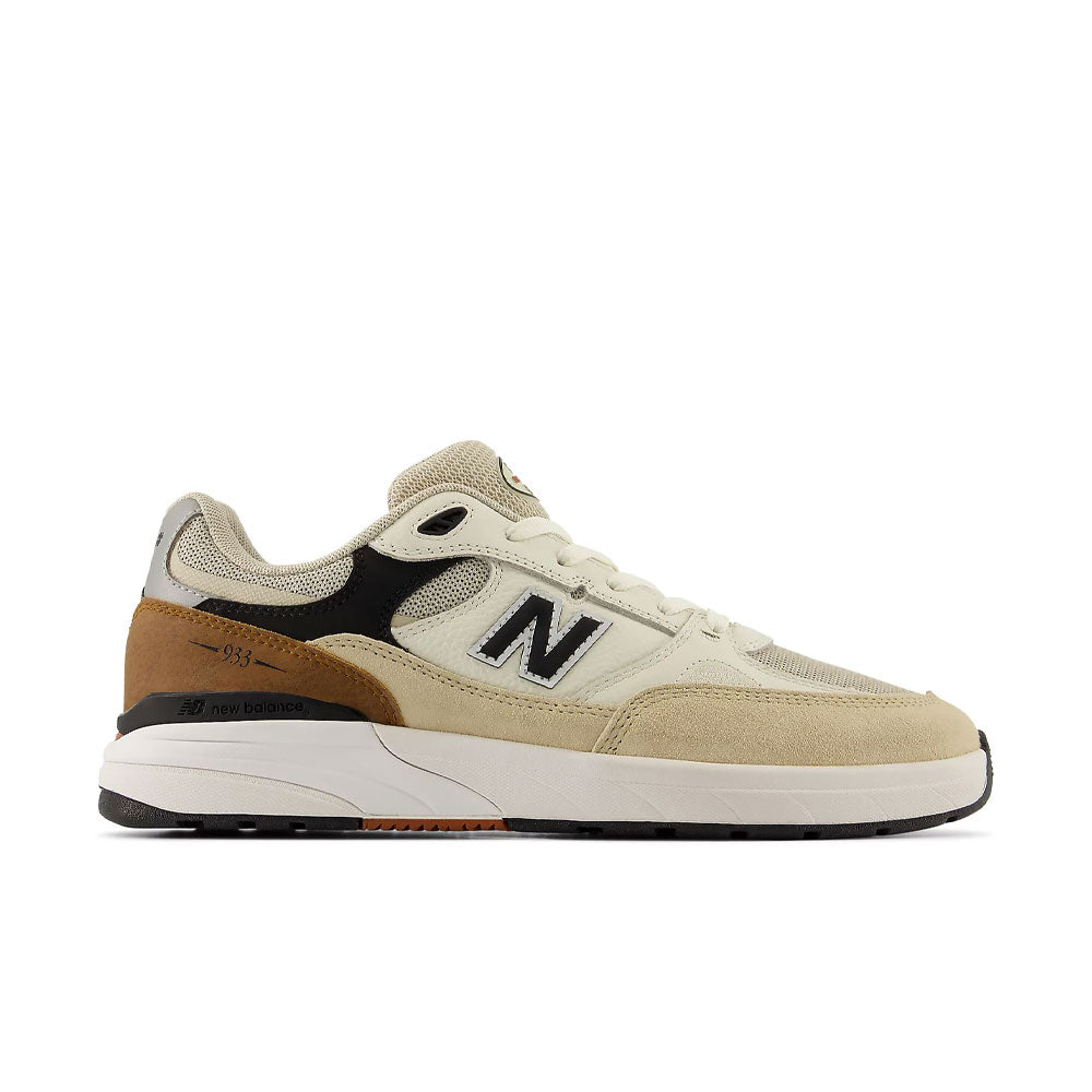Reynolds Numeric 933 (Quicksand/Sea Salt) – LICK (Long Island City